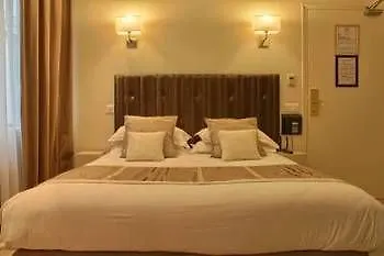 Hotel Du Lion D'Or Louvre Paris